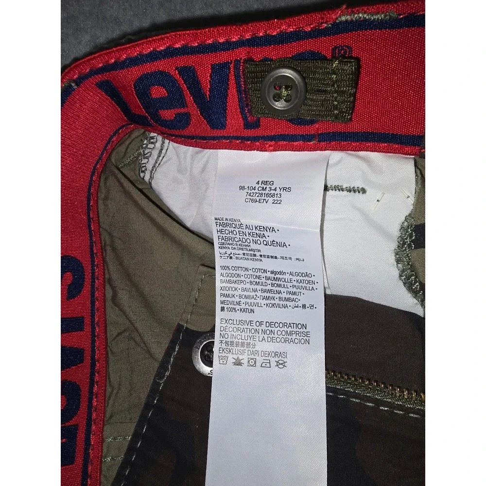 Levis Boys Motocross Graphic Tee and Camo Cargo Shorts 2pc Set NWT Size 4 6